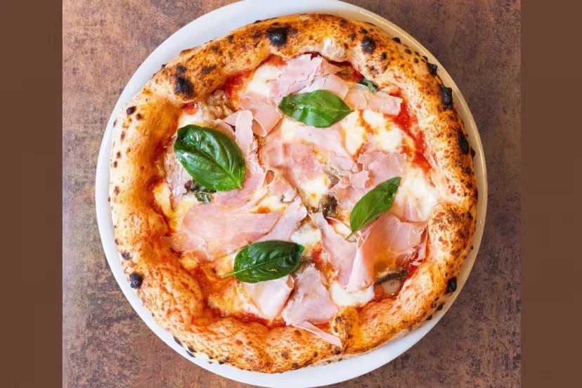 PROSCIUTTO E FUNGHI